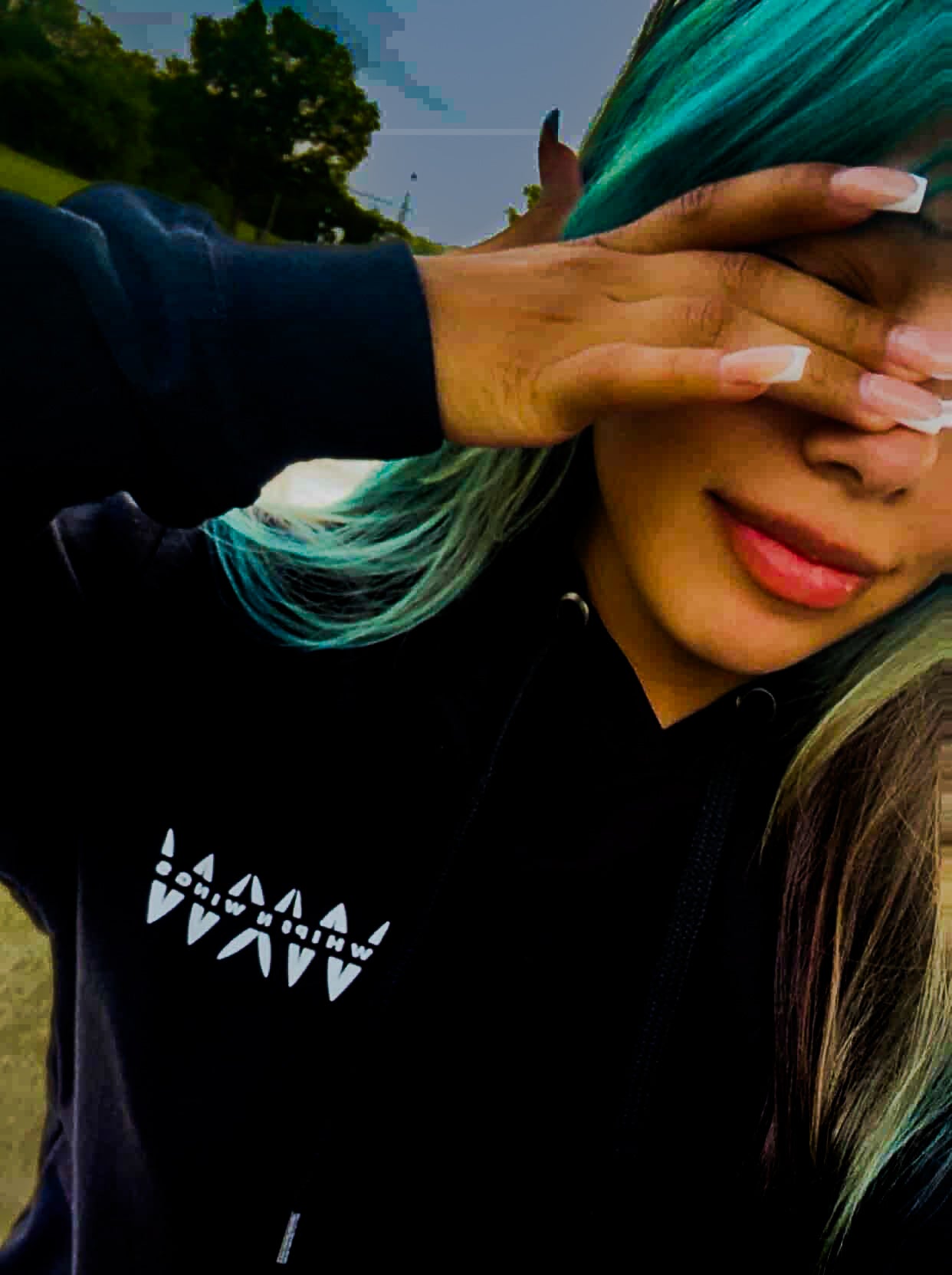 Variant Texas: We Thrive On Different pull over hoodie